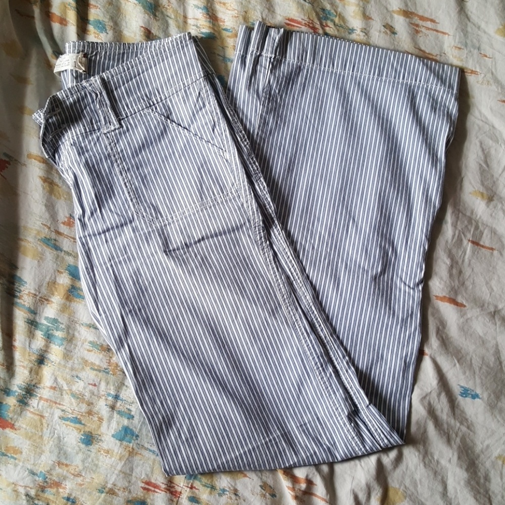 Hollister pants